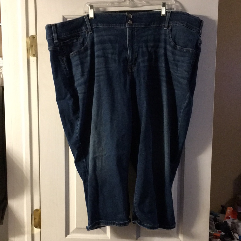 Lane Bryant stretch capri dark denim size 28